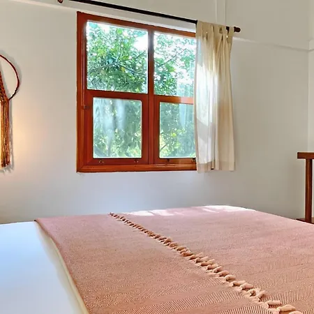 Maki Cirali Hotel